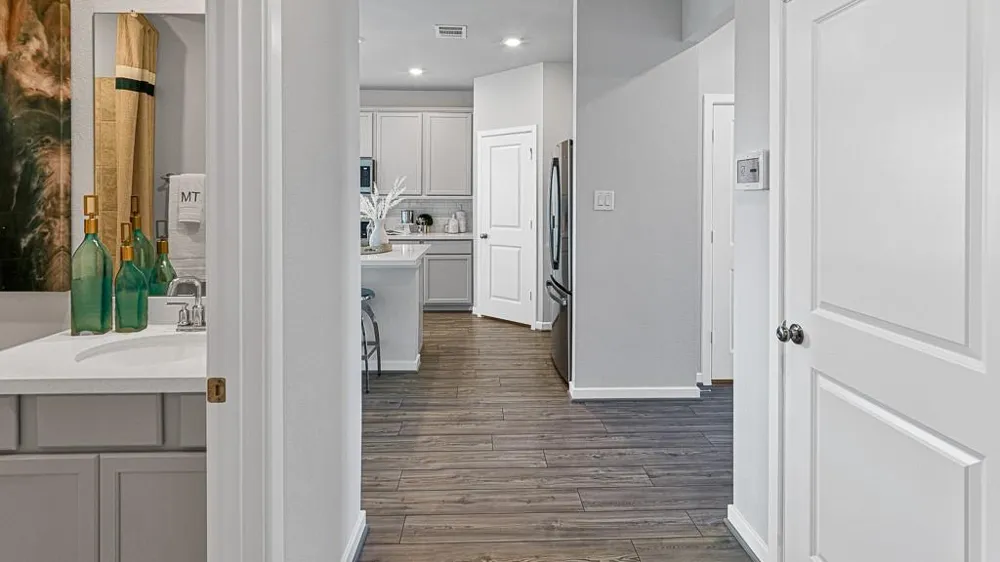 9614 Skyway Creek Drive Cypress, TX 77433