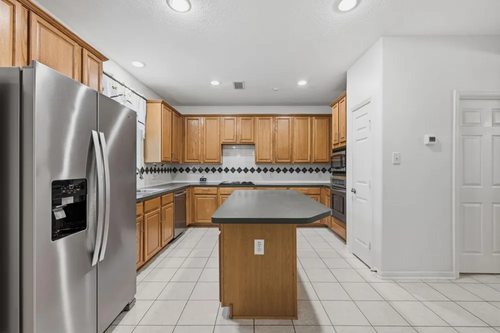 7 Mayborough Court The Woodlands, TX 77382