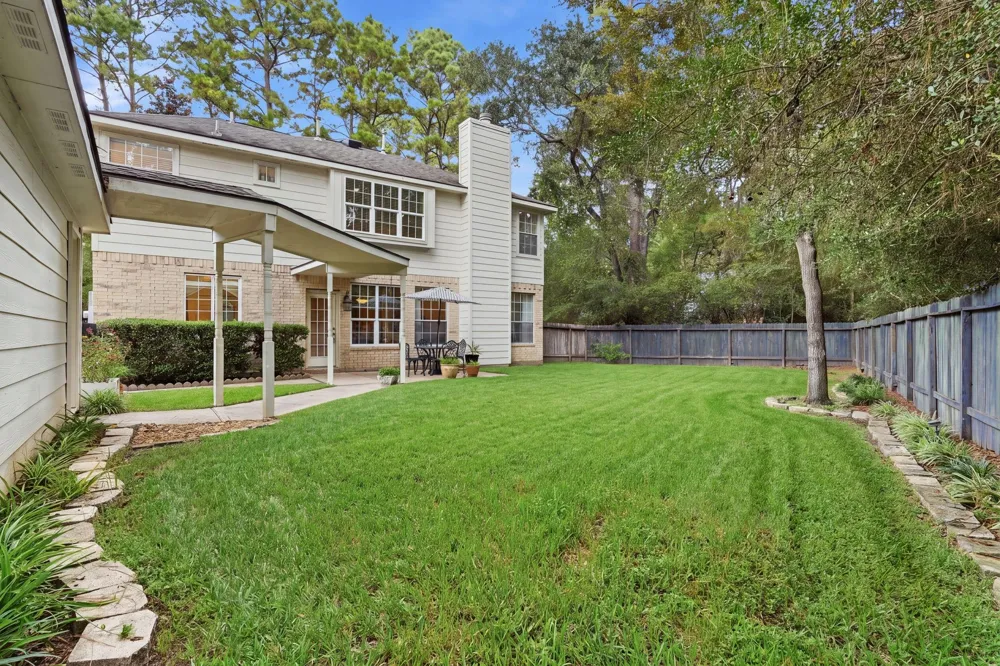 7 Mayborough Court The Woodlands, TX 77382