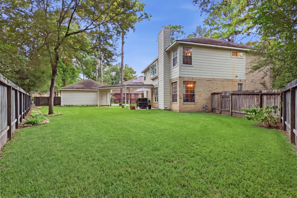 7 Mayborough Court The Woodlands, TX 77382