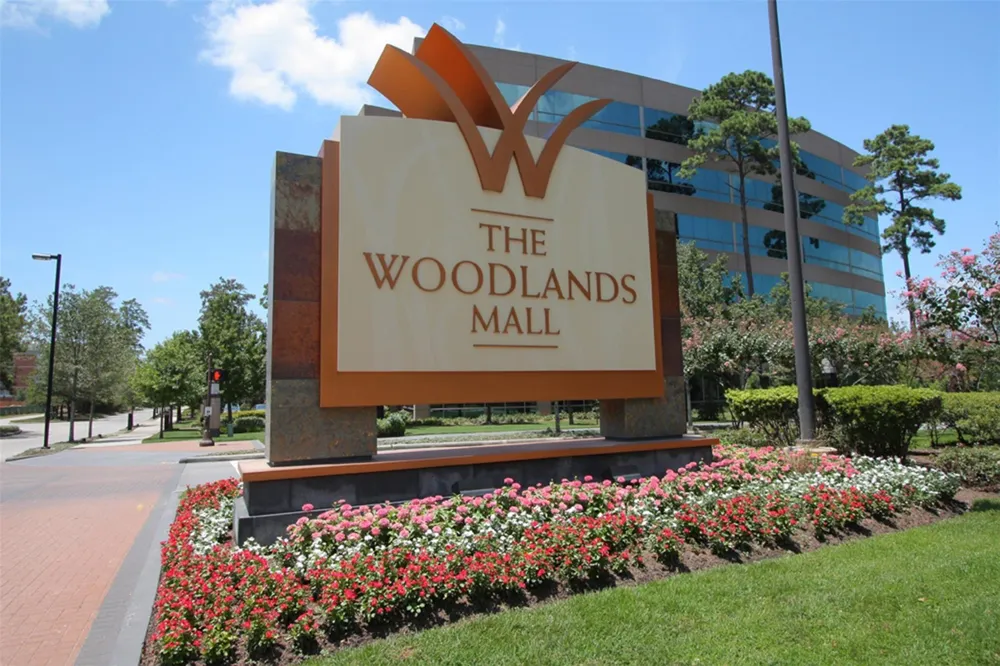 7 Mayborough Court The Woodlands, TX 77382