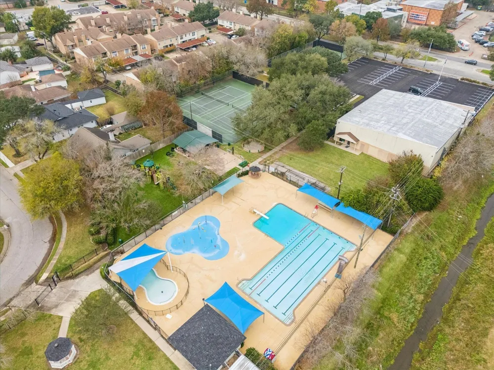 10618 Bordley Drive Houston, TX 77042