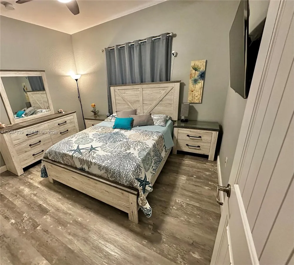 22961 SW 115th Ave Miami, FL 33170