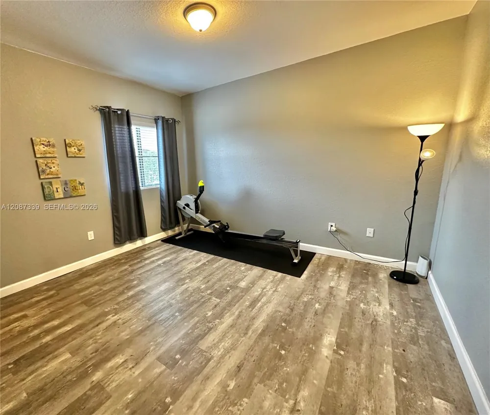 22961 SW 115th Ave Miami, FL 33170