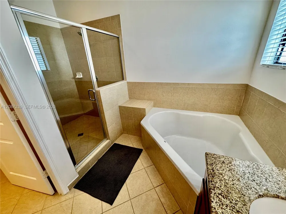 22961 SW 115th Ave Miami, FL 33170