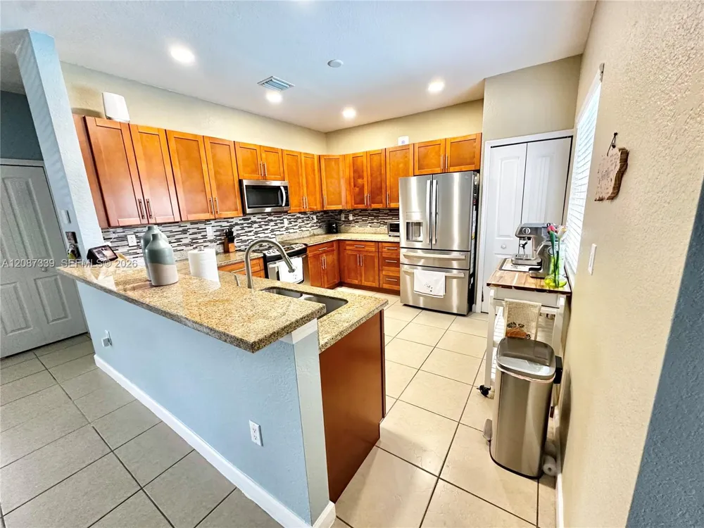 22961 SW 115th Ave Miami, FL 33170