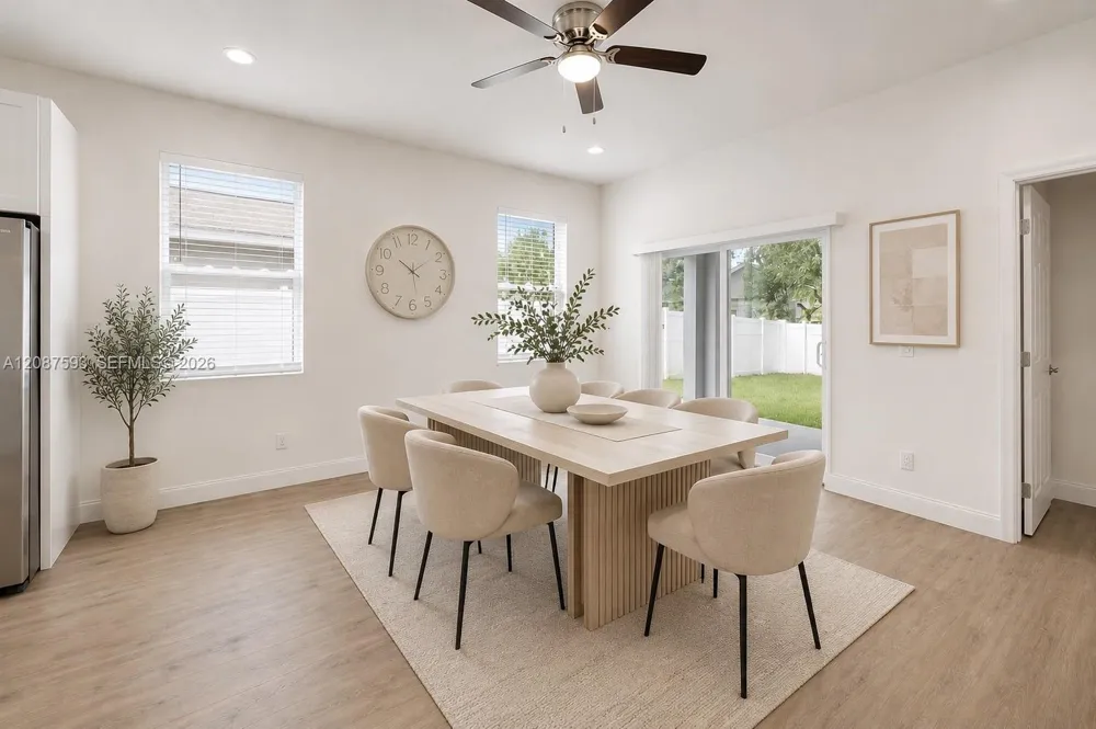 3706 Wiggins Leaf Tampa, FL 33619