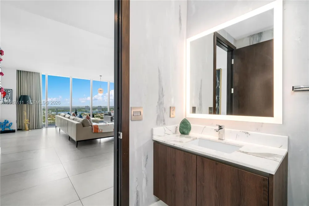 330 Sunny Isles Blvd #5-TS01 Sunny Isles Beach, FL 33160