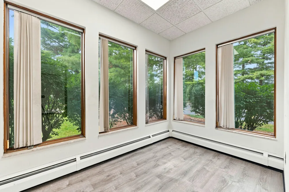 834 King Highway #104 Kalamazoo, MI 49001