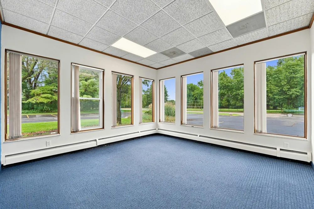 834 King Highway #104 Kalamazoo, MI 49001