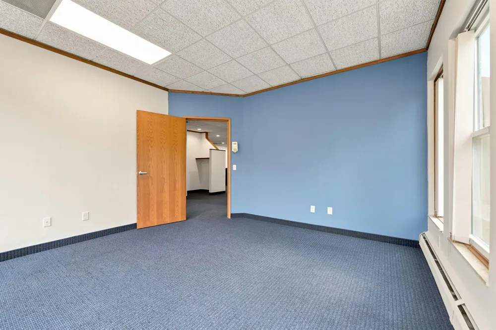 834 King Highway #104 Kalamazoo, MI 49001