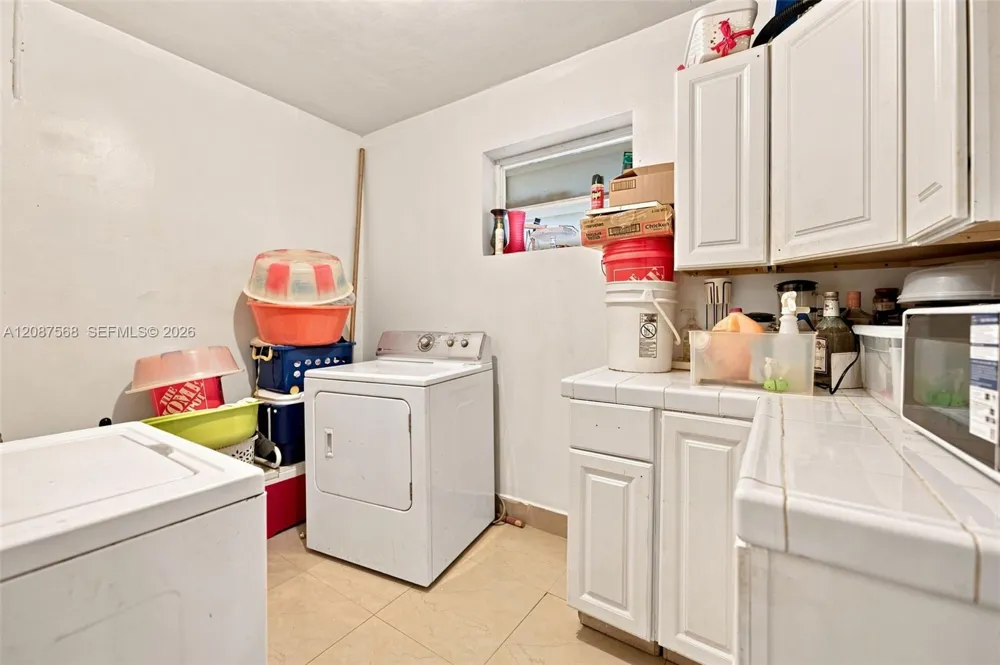 1299 NW 120th St North Miami, FL 33167