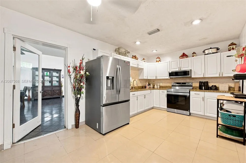 1299 NW 120th St North Miami, FL 33167