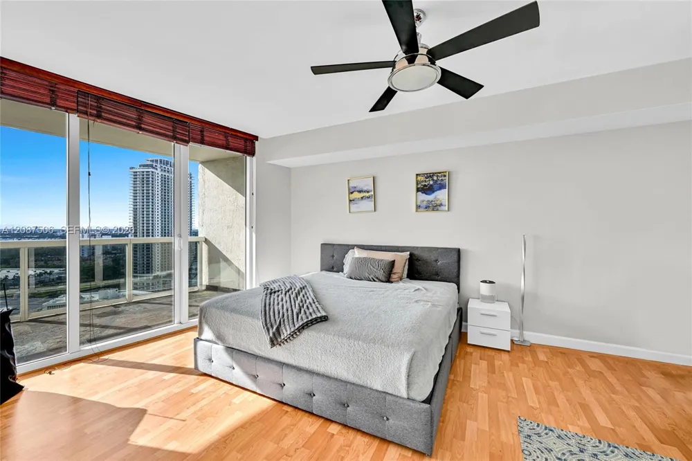 1850 S Ocean Dr #2709 Hallandale Beach, FL 33009