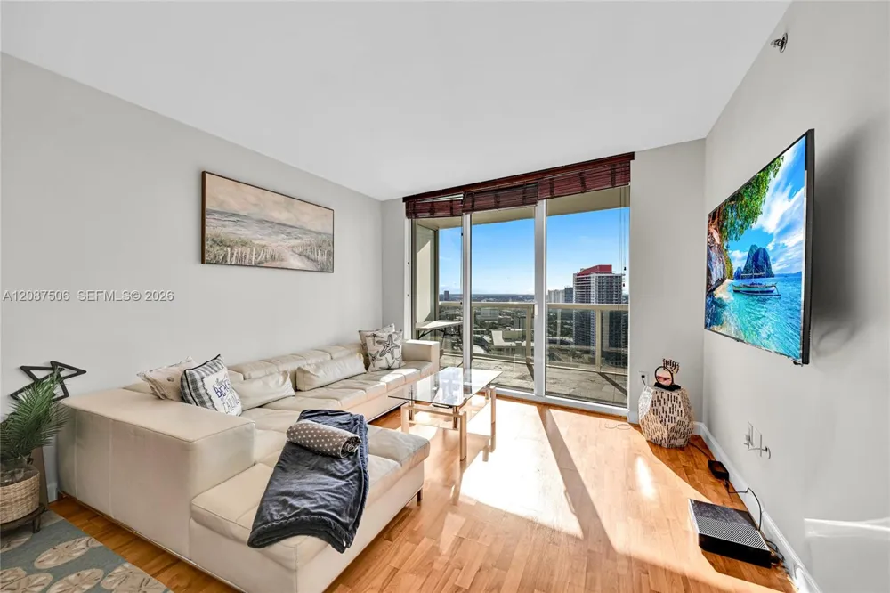 1850 S Ocean Dr #2709 Hallandale Beach, FL 33009