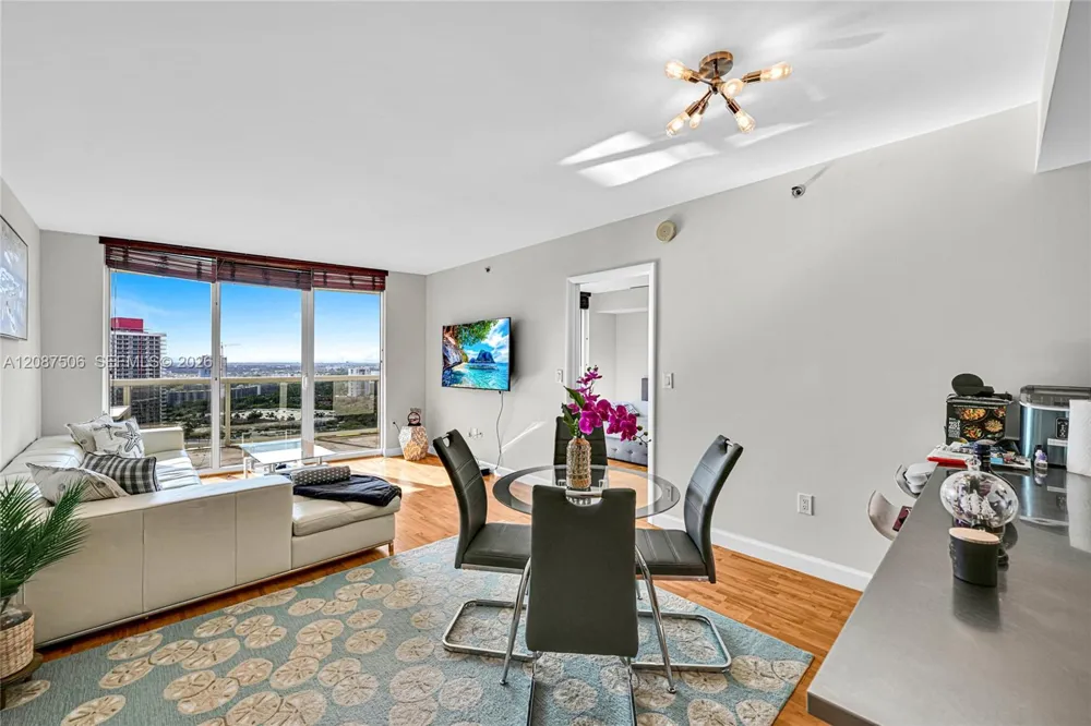 1850 S Ocean Dr #2709 Hallandale Beach, FL 33009