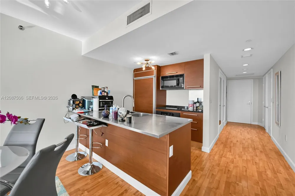1850 S Ocean Dr #2709 Hallandale Beach, FL 33009