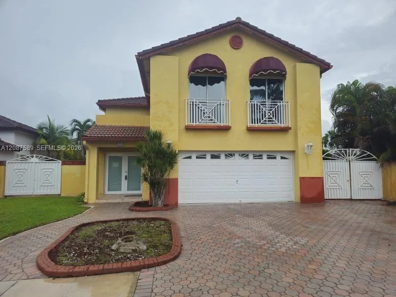 19403 NW 82nd Pl #19403 Hialeah, FL 33015