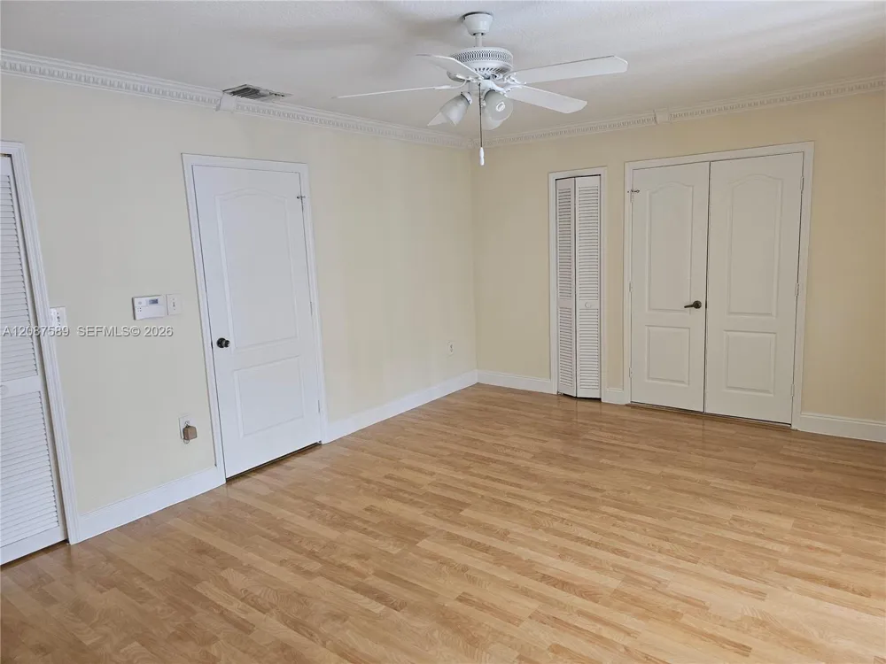 19403 NW 82nd Pl #19403 Hialeah, FL 33015