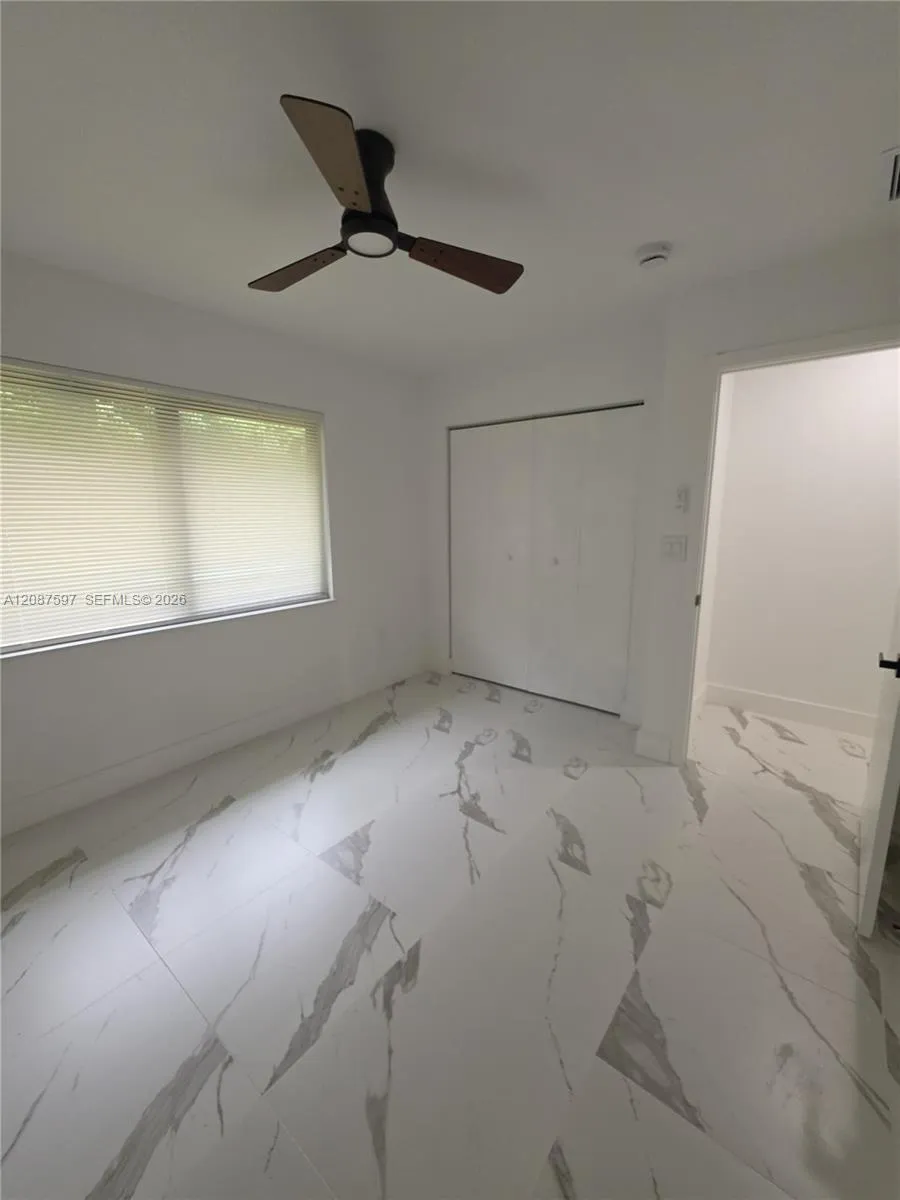 348 NW 8th St Pompano Beach, FL 33060