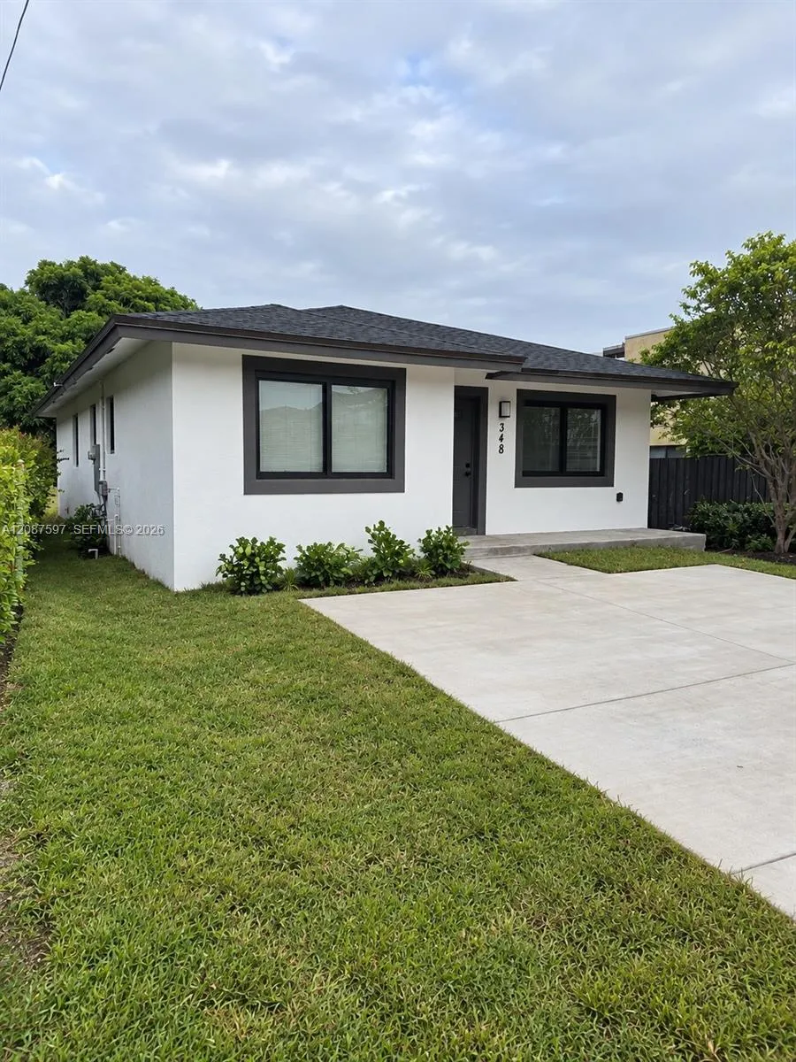 348 NW 8th St Pompano Beach, FL 33060