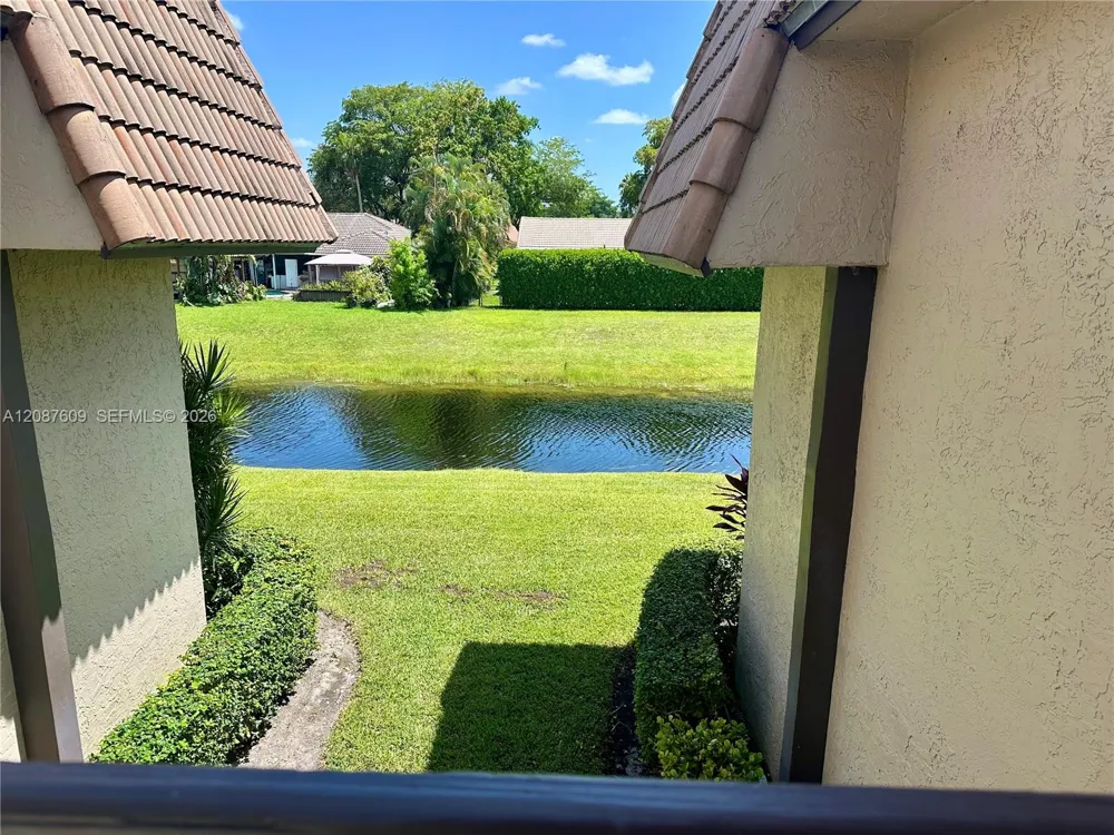 10722 Royal Palm Blvd #8-2 Coral Springs, FL 33065