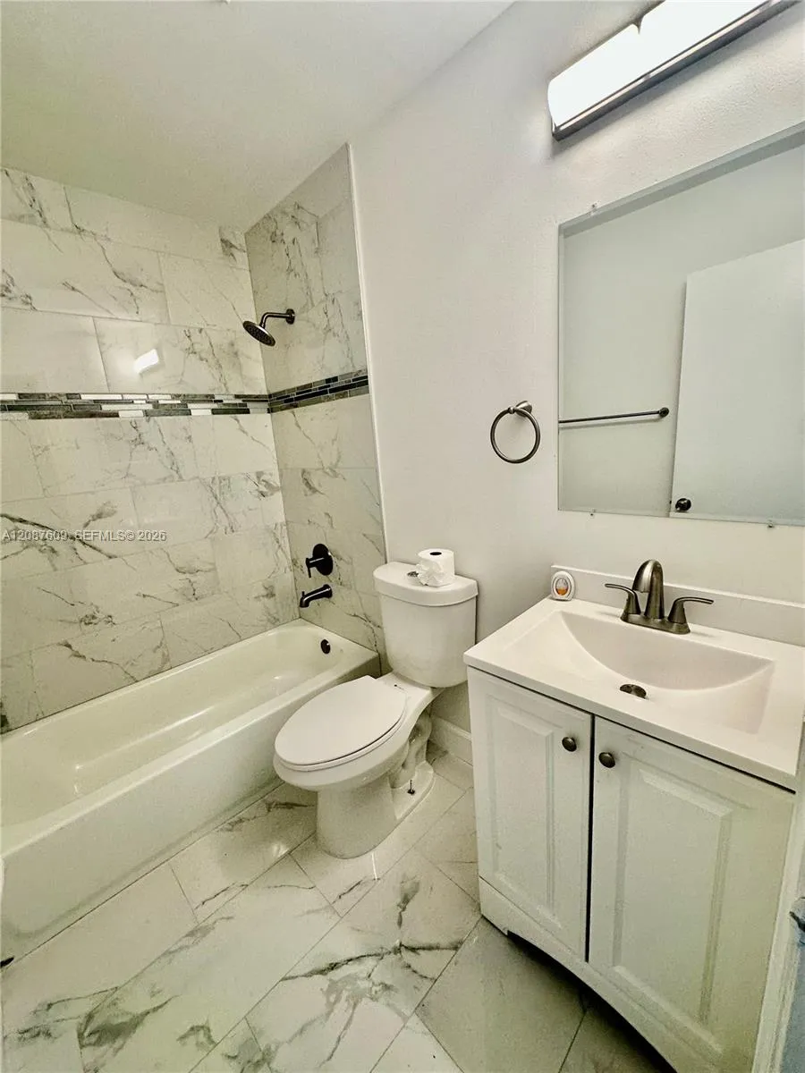 10722 Royal Palm Blvd #8-2 Coral Springs, FL 33065