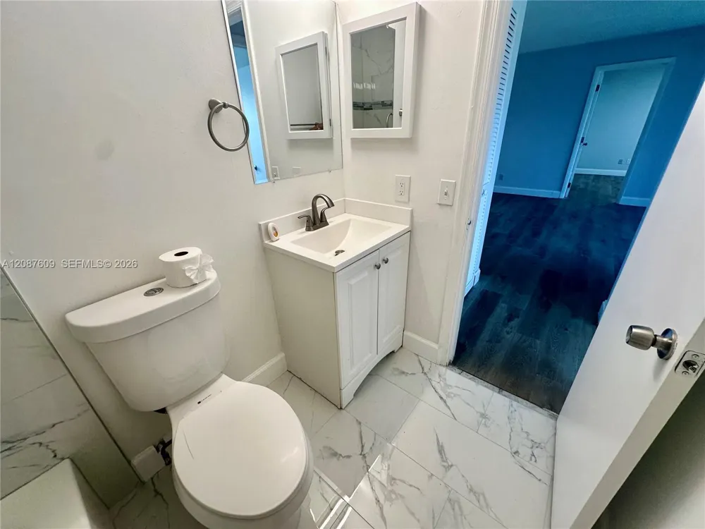 10722 Royal Palm Blvd #8-2 Coral Springs, FL 33065