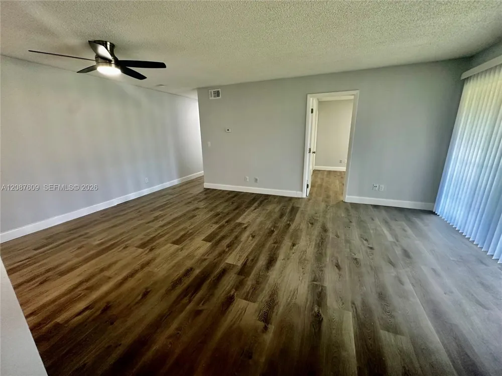 10722 Royal Palm Blvd #8-2 Coral Springs, FL 33065