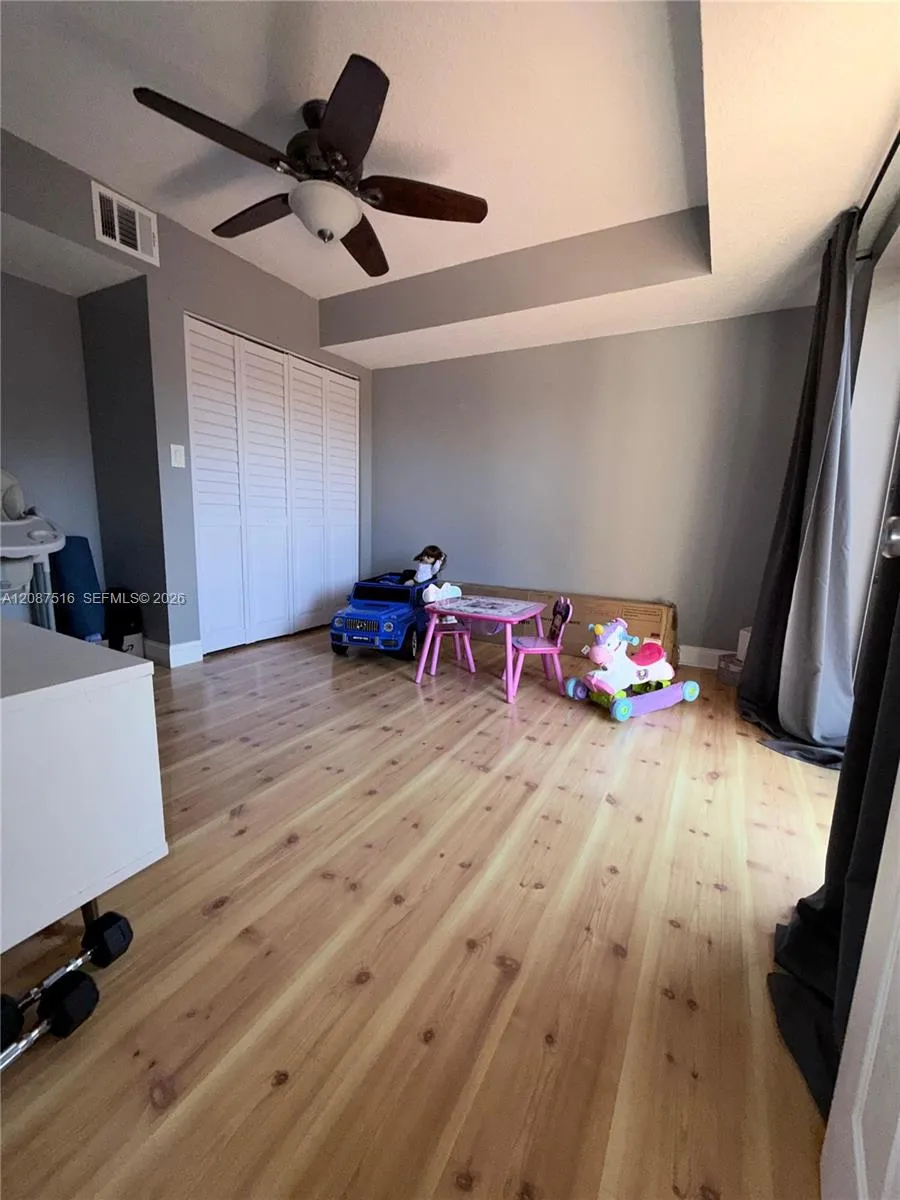 11006 Harmony Lake Cir Davie, FL 33324