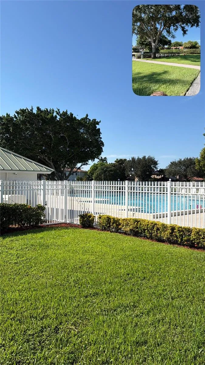 11006 Harmony Lake Cir Davie, FL 33324
