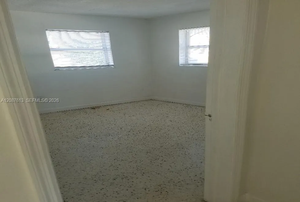 1867 NW 35th St #1,2,3,4,5,6 Miami, FL 33142