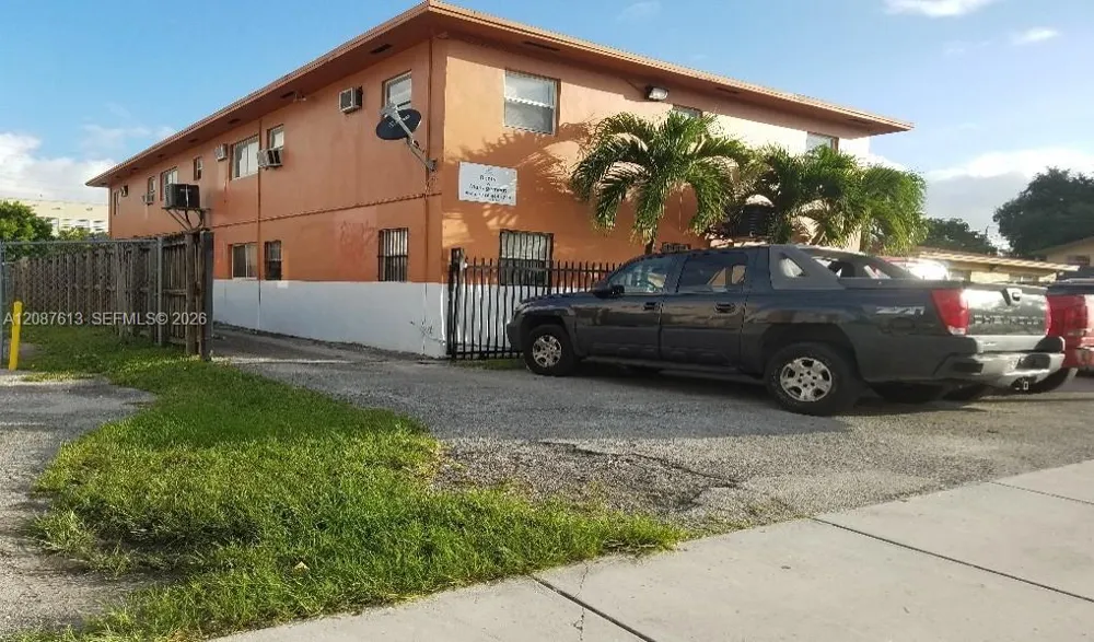 1867 NW 35th St #1,2,3,4,5,6 Miami, FL 33142
