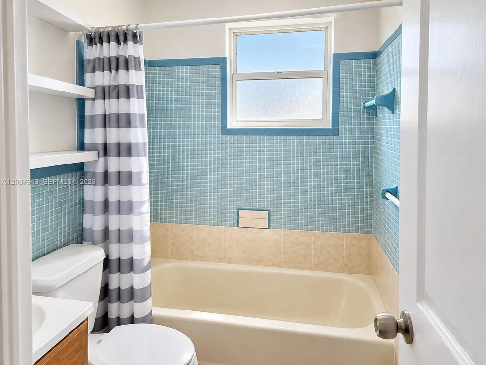1867 NW 35th St #1,2,3,4,5,6 Miami, FL 33142
