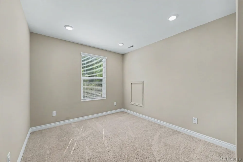 5224 Lewiston Road Canton Charter Township, MI 48188