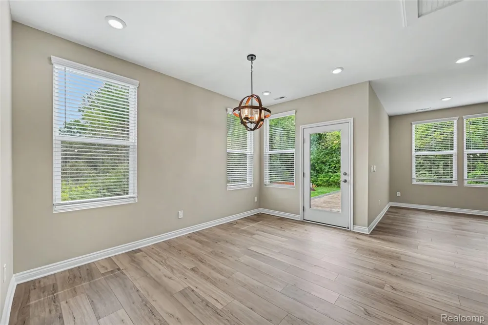 5224 Lewiston Road Canton Charter Township, MI 48188
