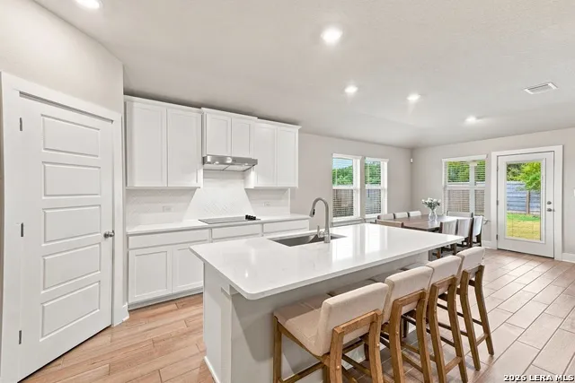 10726 YELLOWTAIL BLVD Boerne, TX 78006