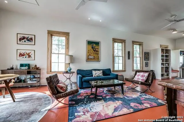 113 LEIGH ST San Antonio, TX 78210