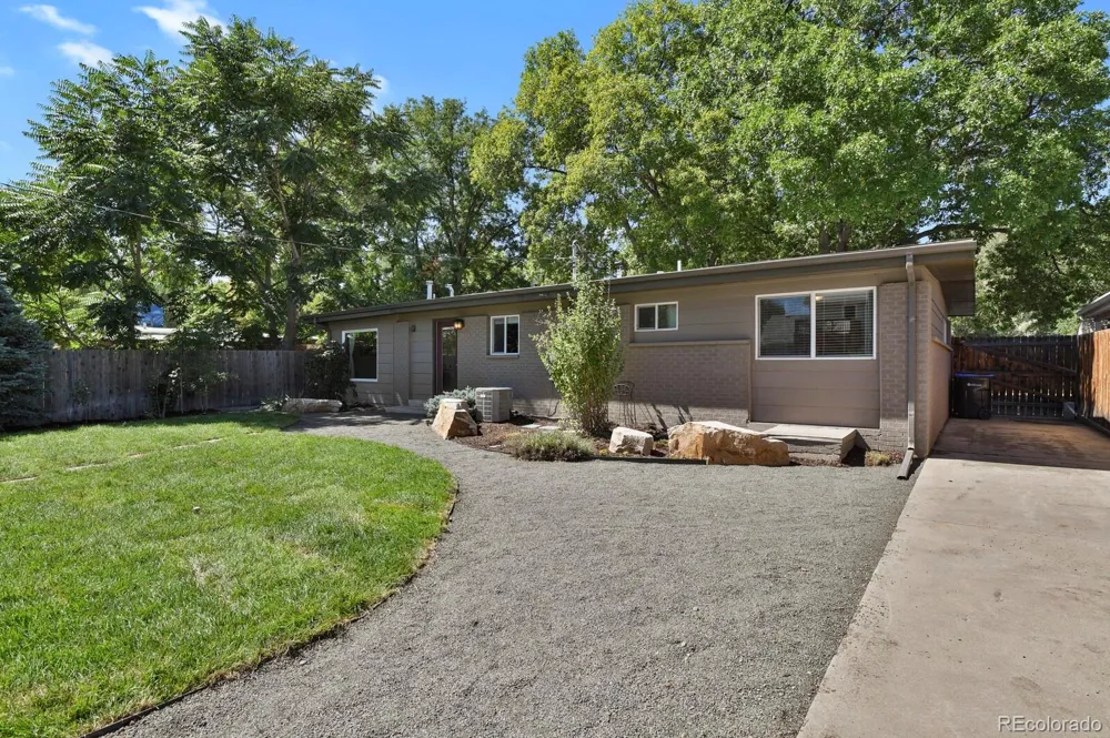 6040 Estes Court Arvada, CO 80004