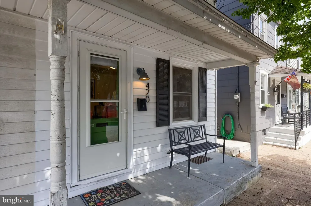 420 E MARKET STREET Marietta, PA 17547
