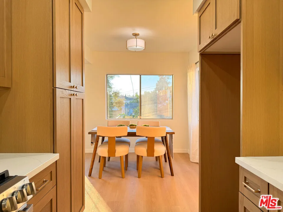 4579 Ambrose Avenue #8 Los Angeles, CA 90027