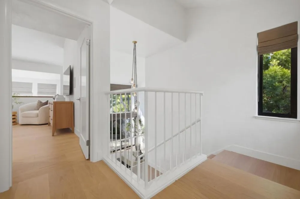 37 Baywood Avenue San Mateo, CA 94402