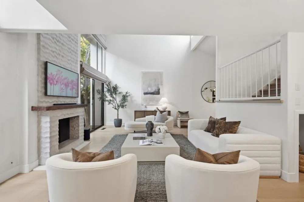 37 Baywood Avenue San Mateo, CA 94402