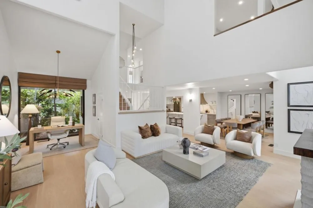 37 Baywood Avenue San Mateo, CA 94402