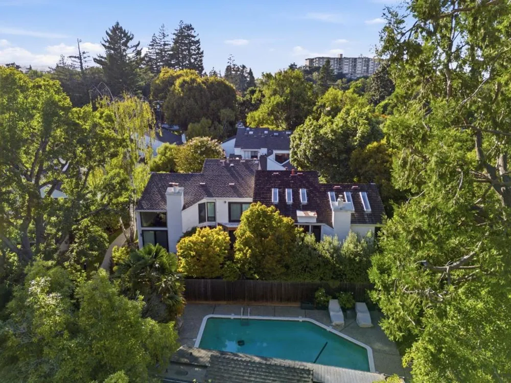 37 Baywood Avenue San Mateo, CA 94402