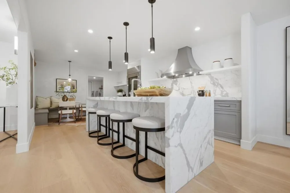 37 Baywood Avenue San Mateo, CA 94402