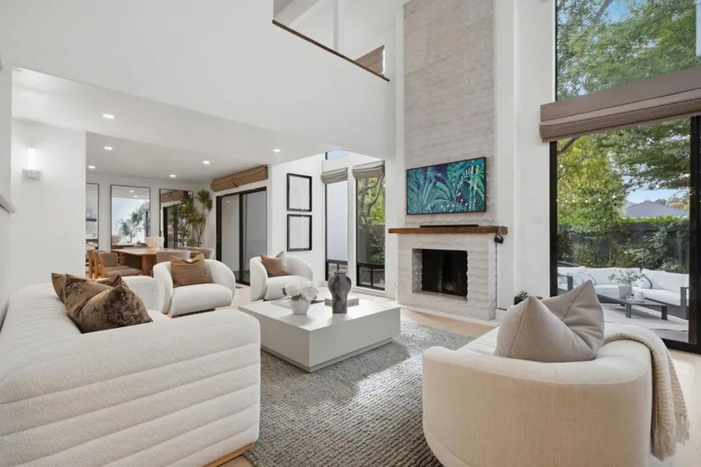 37 Baywood Avenue San Mateo, CA 94402