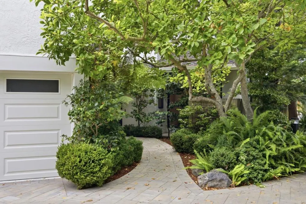 37 Baywood Avenue San Mateo, CA 94402