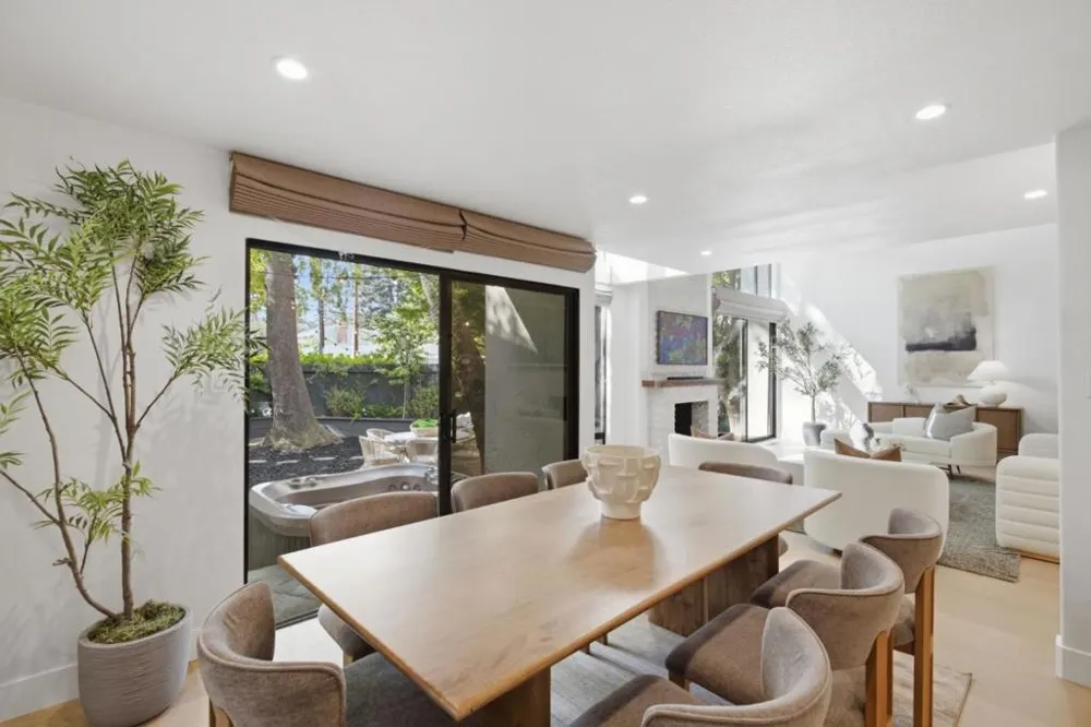 37 Baywood Avenue San Mateo, CA 94402