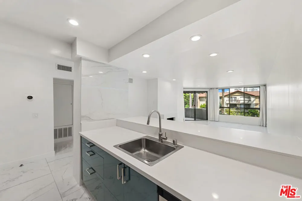 1745 Camino Palmero Street #439 Los Angeles, CA 90046